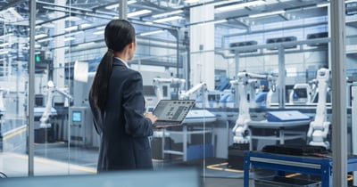 Transforming Manufacturing: 3 Pillars of a Smart Factory