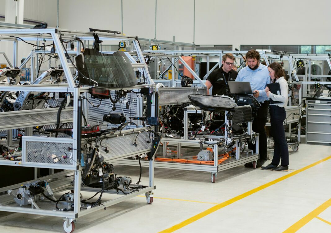 The 5 Ms to empower 5G in Industry 4.0